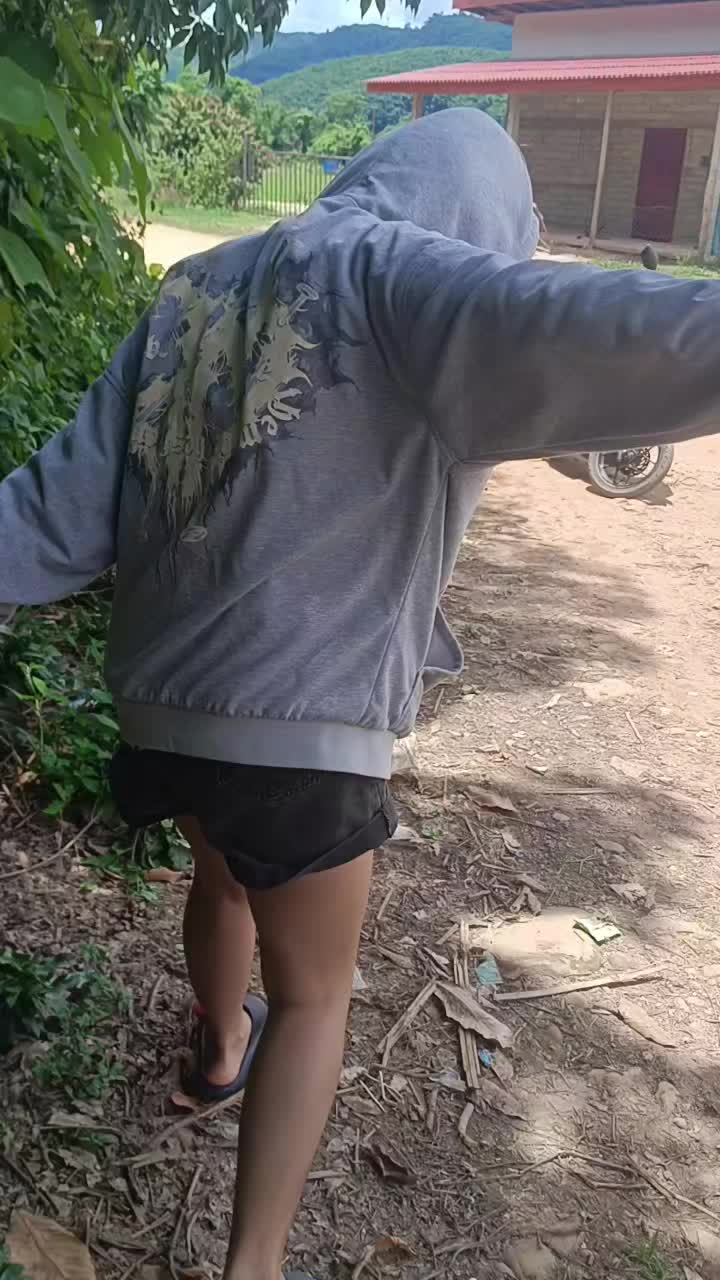 Niag qub poj dab